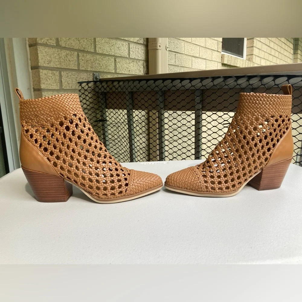 Michael Kors Augustine Tan Brown Woven Leather Ankle Bootie Western Style Boot